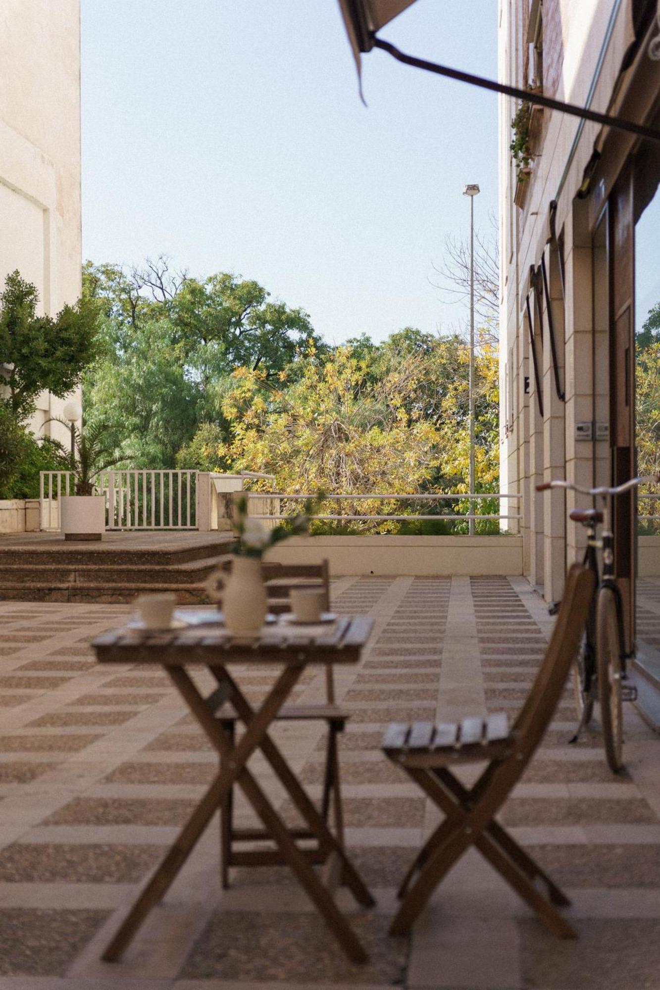 Luca Oliva Homes Riverside Studio Sevilla Bagian luar foto