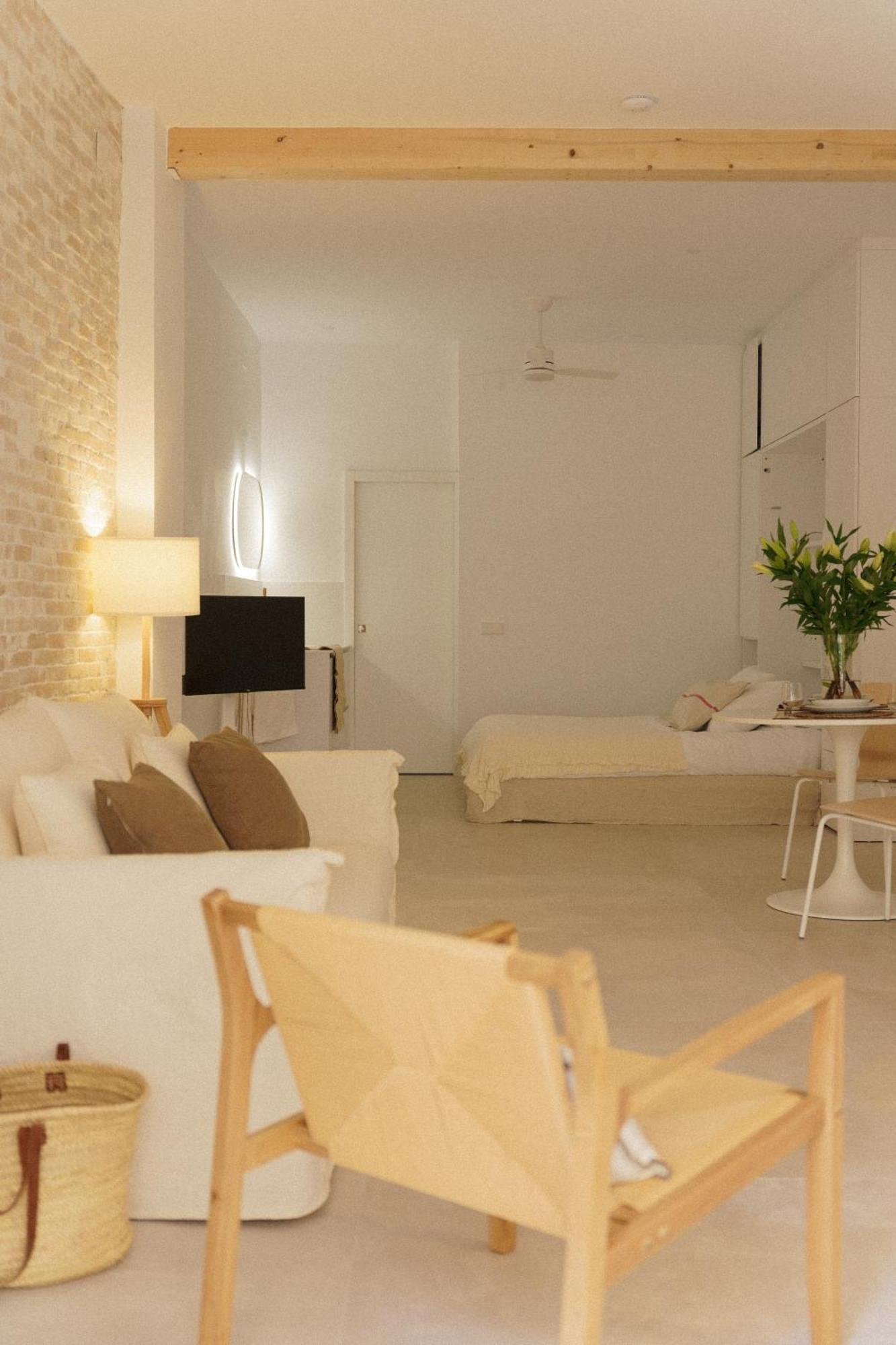 Luca Oliva Homes Riverside Studio Sevilla Bagian luar foto