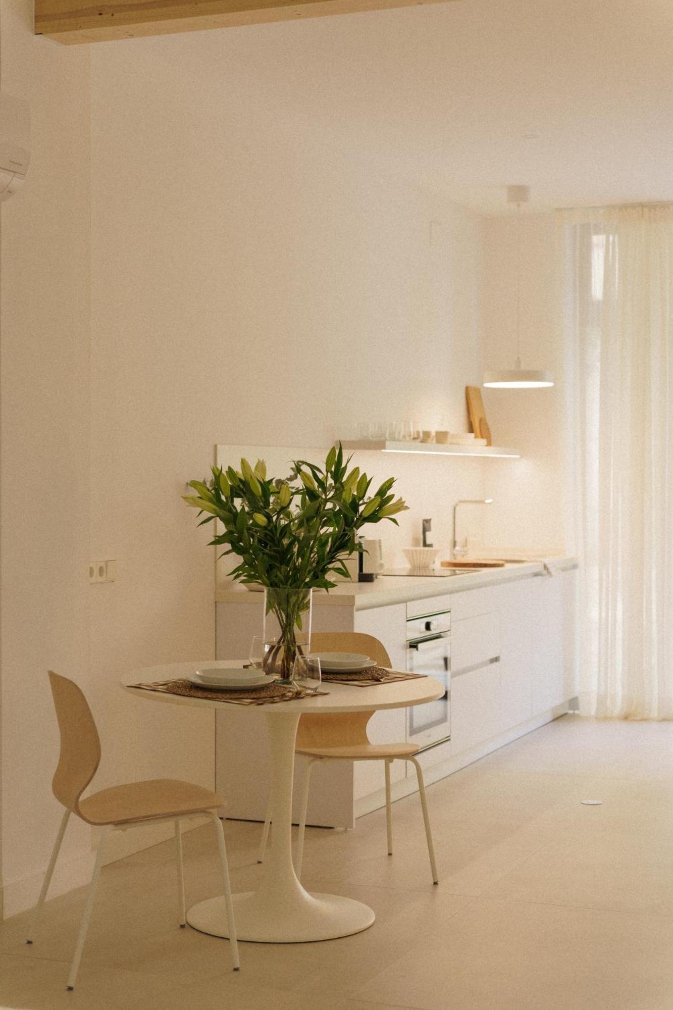Luca Oliva Homes Riverside Studio Sevilla Bagian luar foto