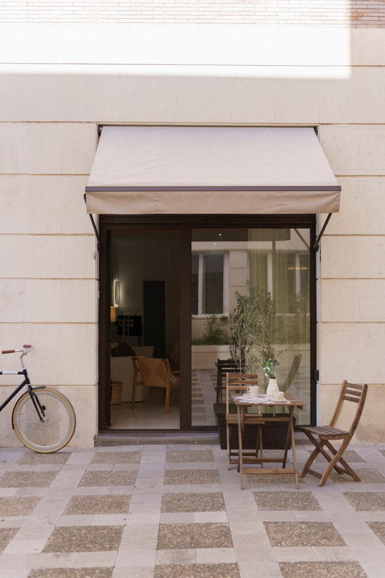 Luca Oliva Homes Riverside Studio Sevilla Bagian luar foto